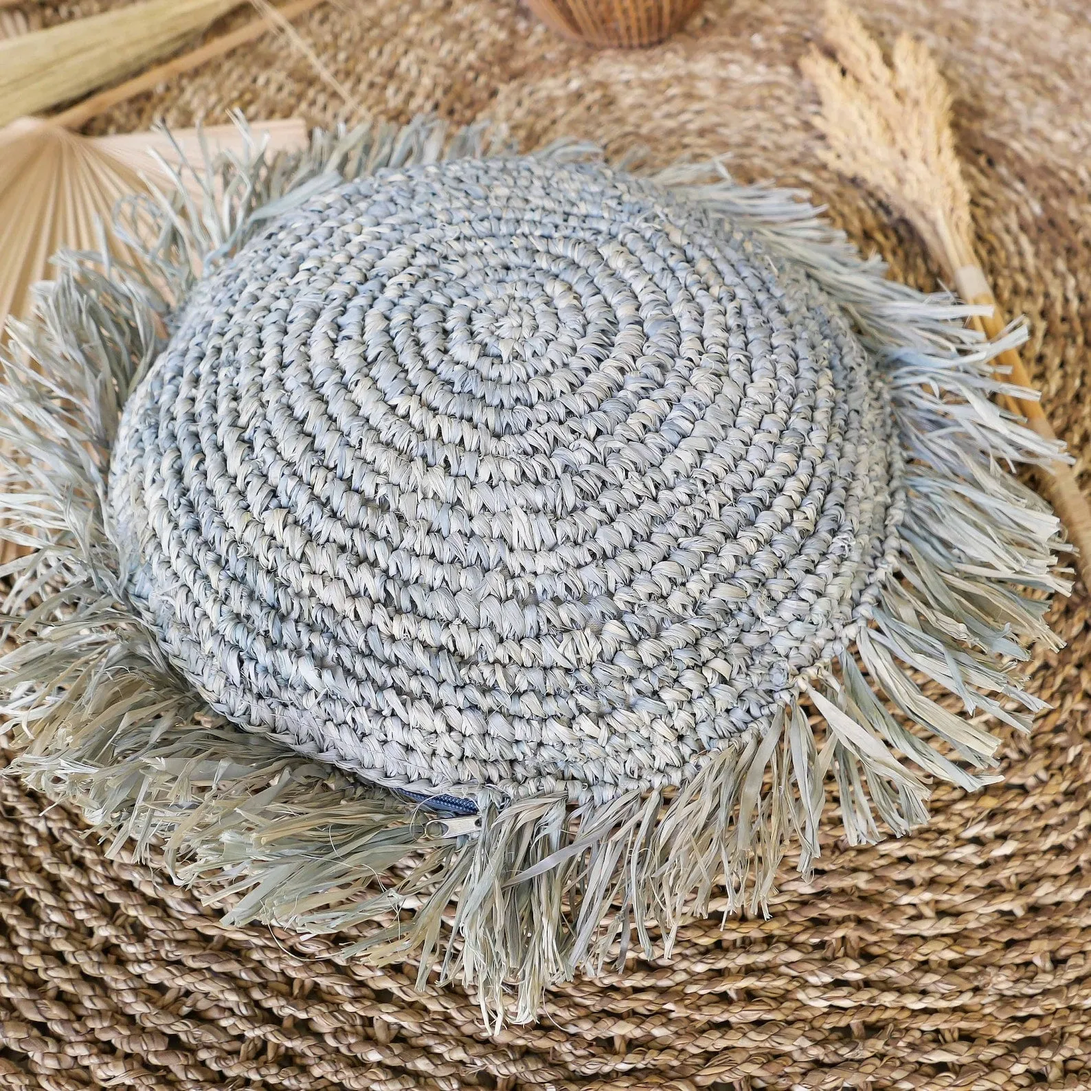 Boho Round Fringed Raffia Jute Pillow Cover