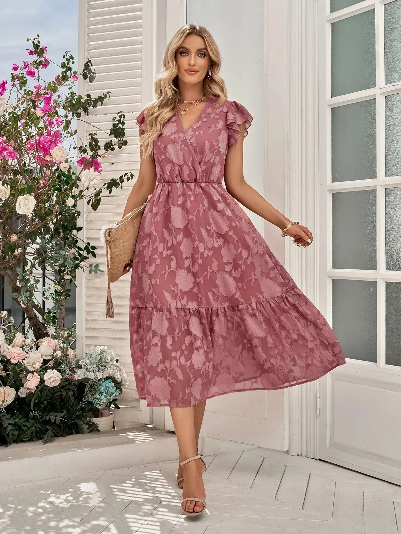 Elegant Floral Prints Summer 2024 New V-neck Short Flying Sleeve High Waist A-Line Midi Dress