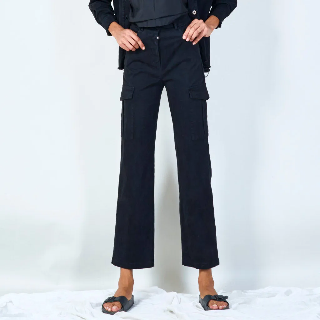 High-waisted cargo pants wholesale