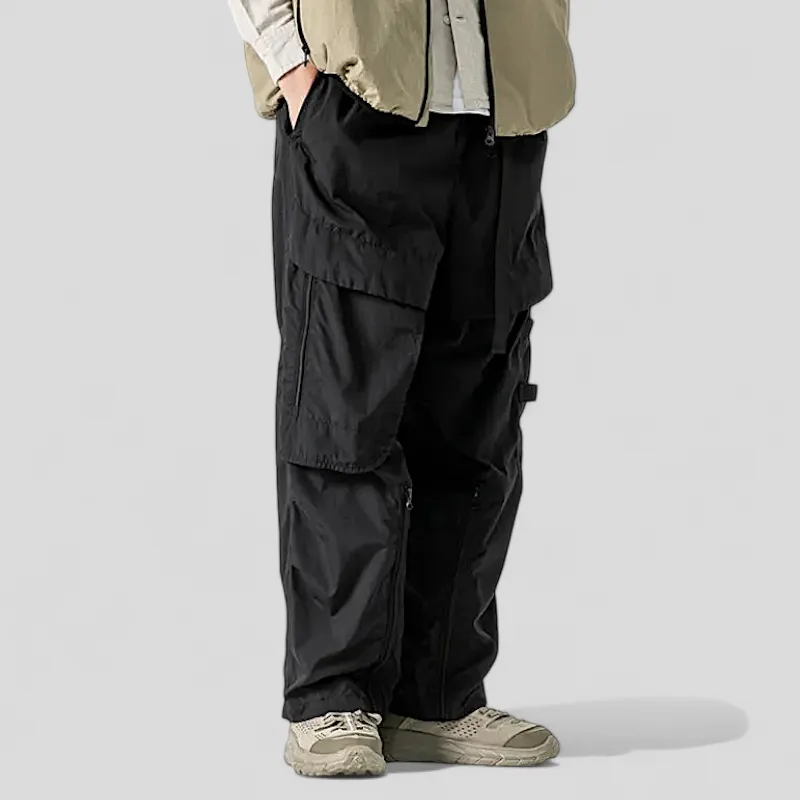 Technical cargo pant with self belt