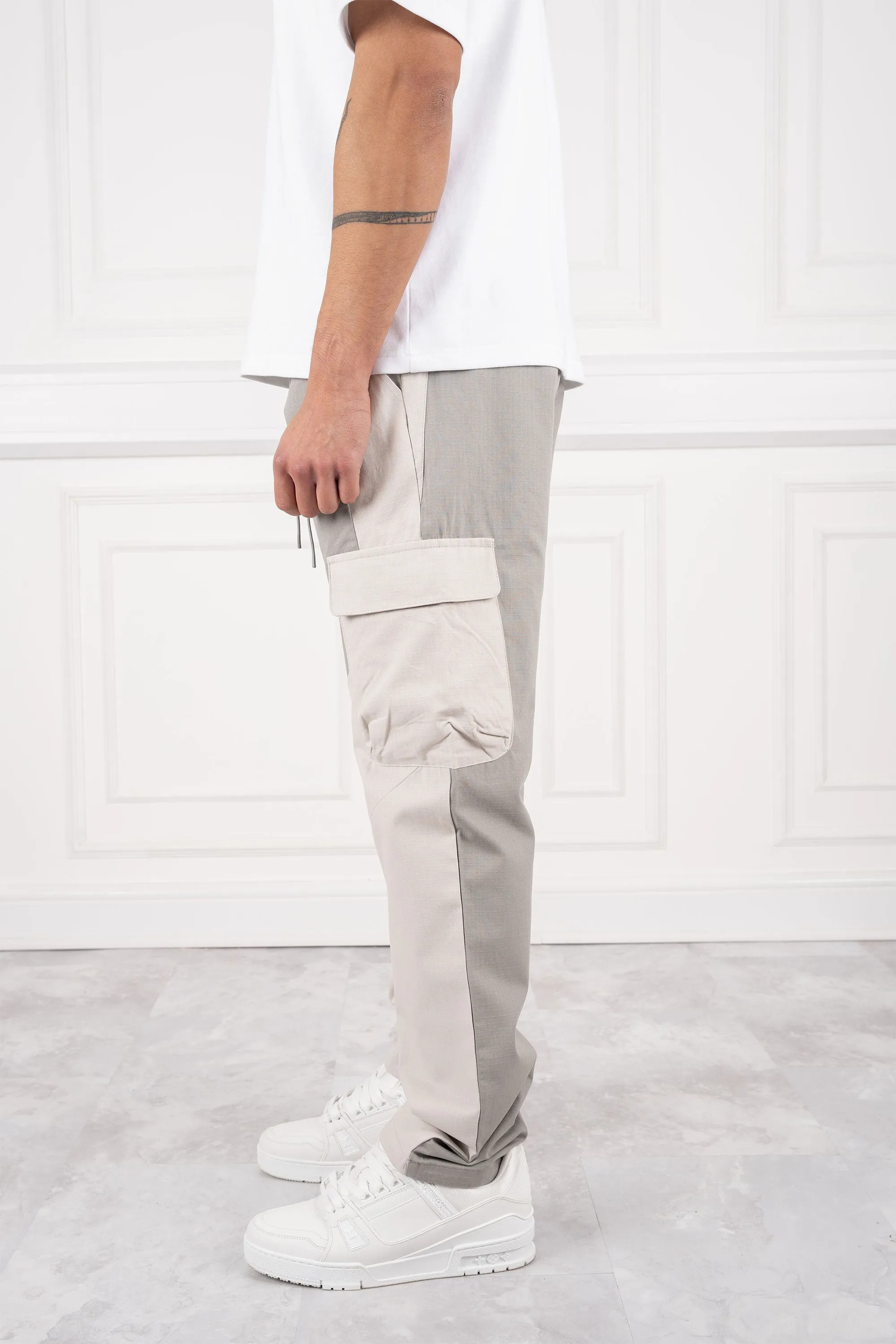 Terrain Panel Cargo Pants - Grey