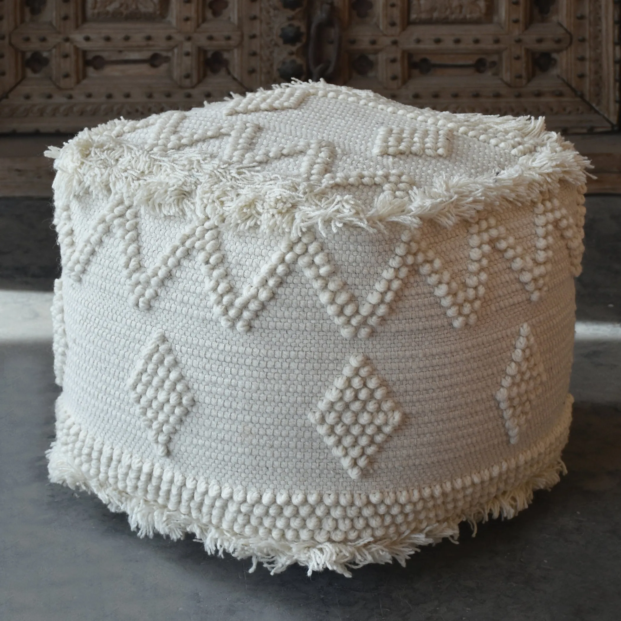 Uriah Ivory Pouf